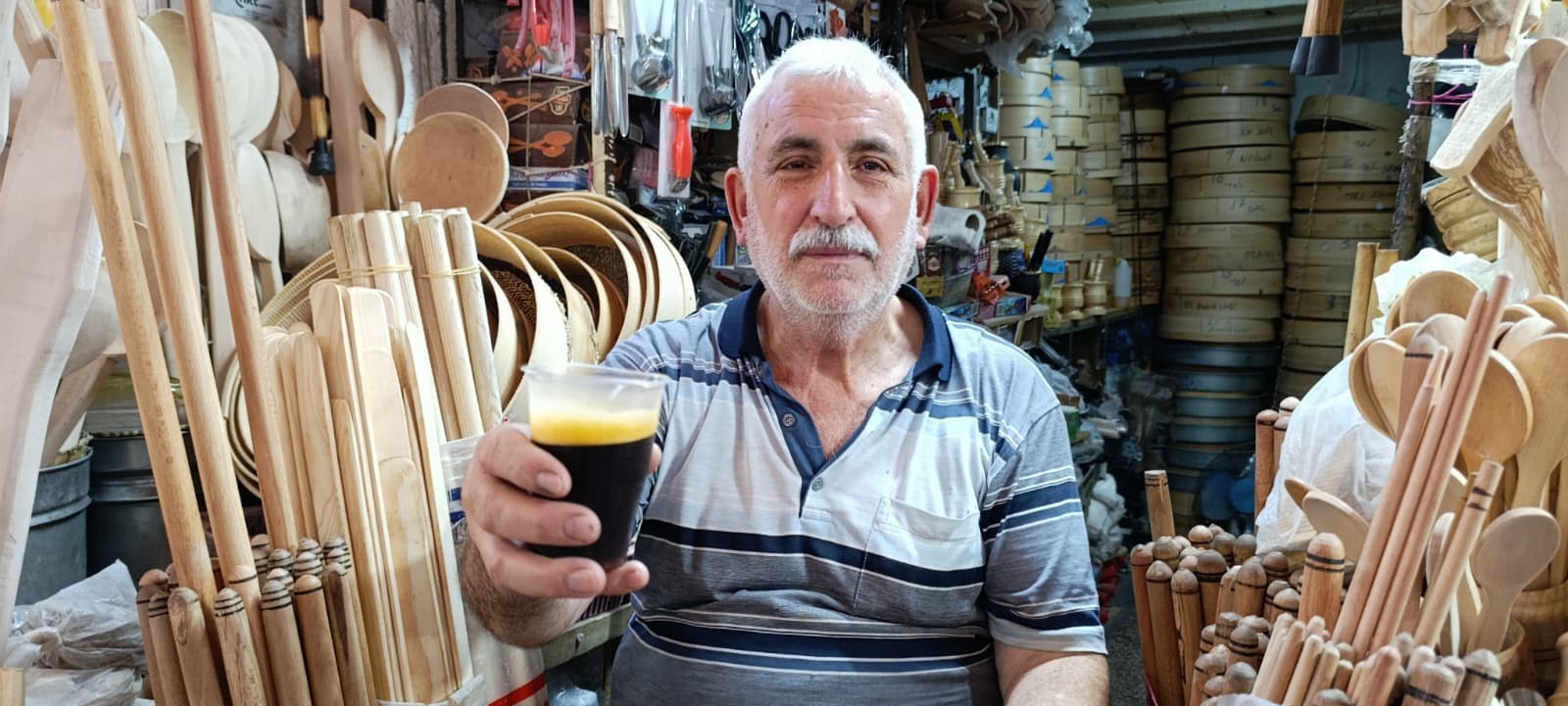 Kahramanmaraş'ta Osmanlı döneminden bu yana tüketildiği belirtilen ballı meyan şerbeti,