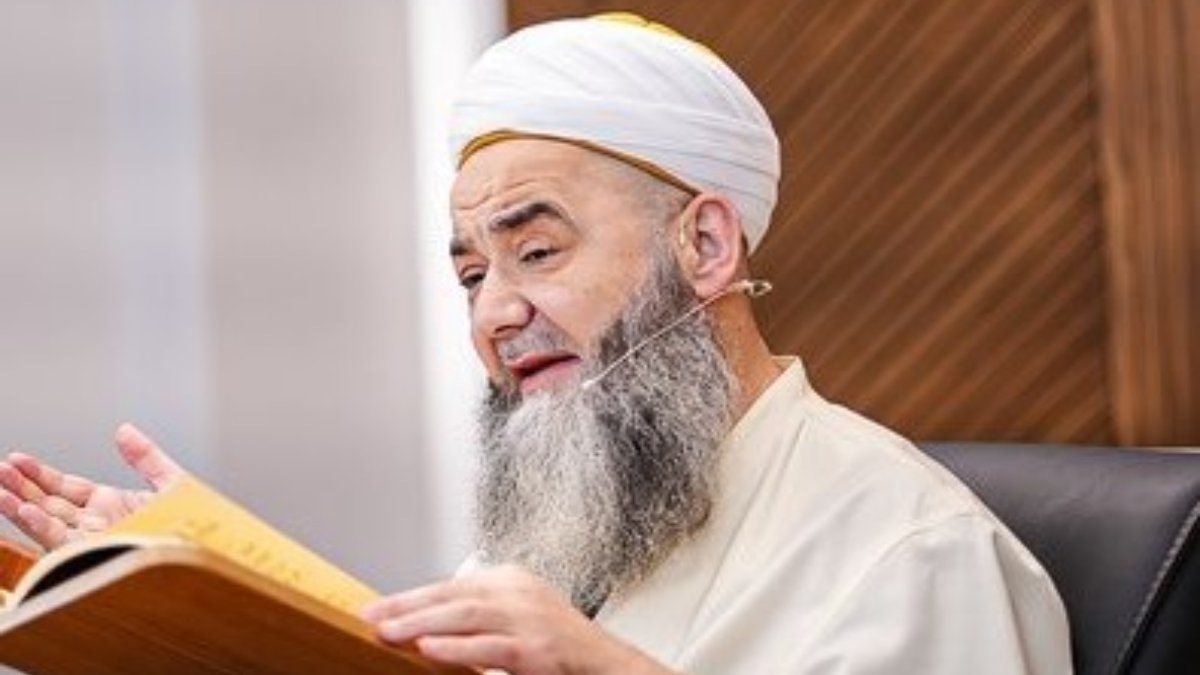 Sosyal medya hesabından açıklama yapan Cübbeli Ahmet Hoca, Alihan Kuriş