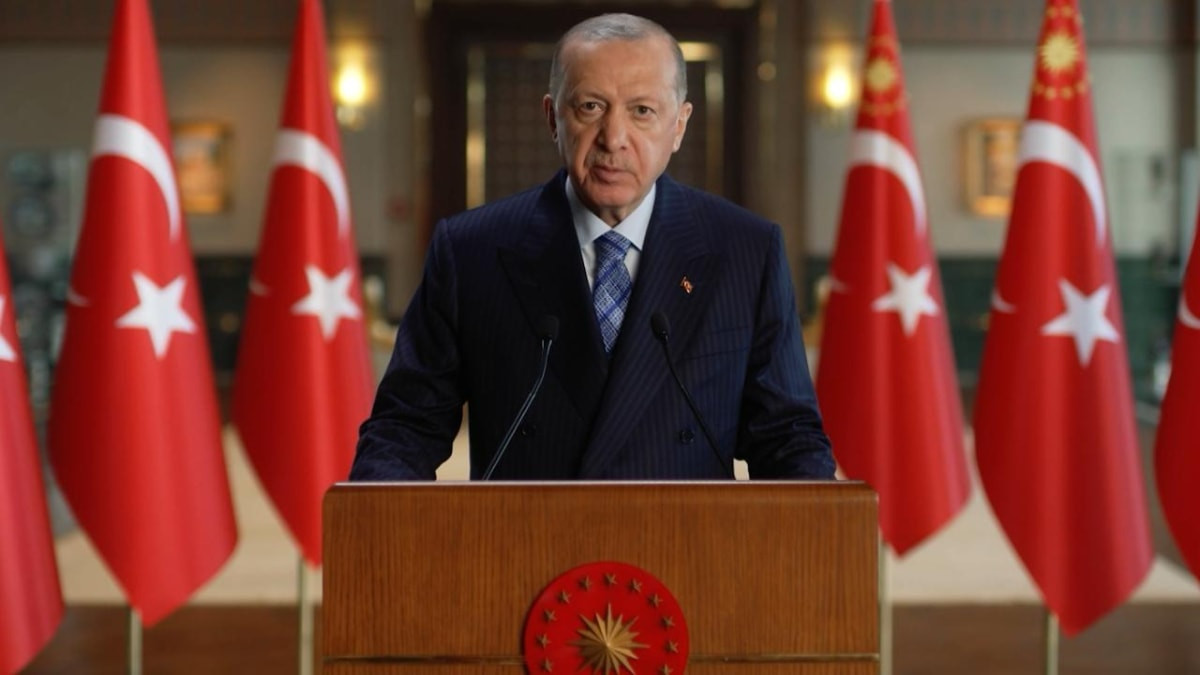 Cumhurbaşkanlığı Külliyesi'nde düzenlenen 30 Ağustos Zafer Bayramı Özel Programı'nda katılan
