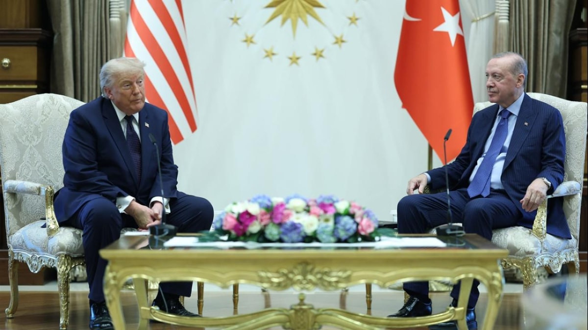 Cumhurbaşkanı Erdoğan, ABD Başkanı Donald Trump ile telefon görüşmesi gerçekleştirdi.
