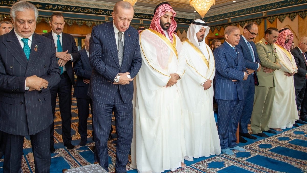 Türkiye-Suudi Arabistan-Pakistan üçlü savunma anlaşmasının imzalanmasının ardından Cumhurbaşkanı Erdoğan, Veliaht