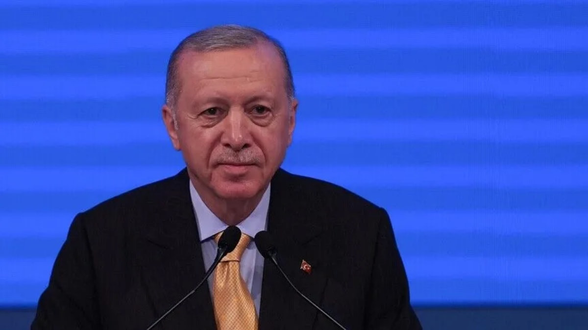 Cumhurbaşkanı Recep Tayyip Erdoğan, Haliç Kongre Merkezi'nde düzenlenen Mevlid-i Nebi
