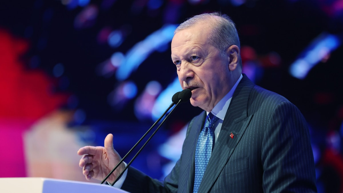Cumhurbaşkanı Recep Tayyip Erdoğan, Suriye'nin kuzeyinde gerçekleştirilen Fırat Kalkanı Harekatı'nın