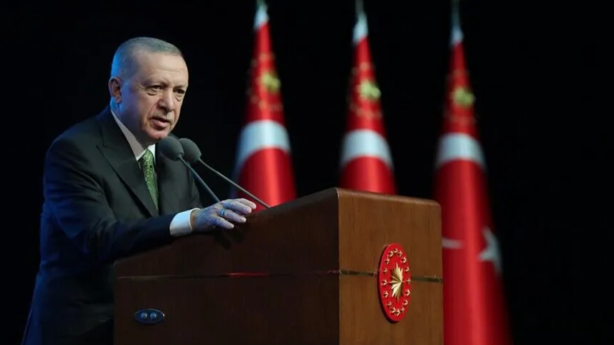 Cumhurbaşkanı Recep Tayyip Erdoğan, YKS yerleştirme sonuçlarına ilişkin yaptığı açıklamada,