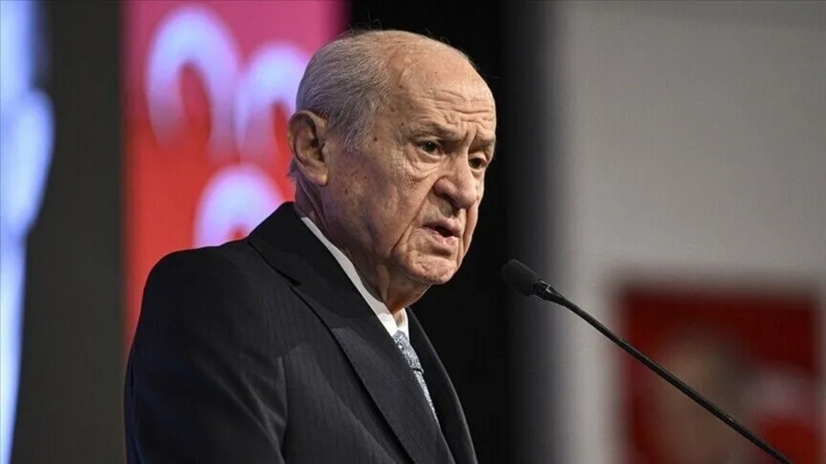 MHP Genel Başkanı Devlet Bahçeli, eşi Mehdi Zana'nın vefatı nedeniyle