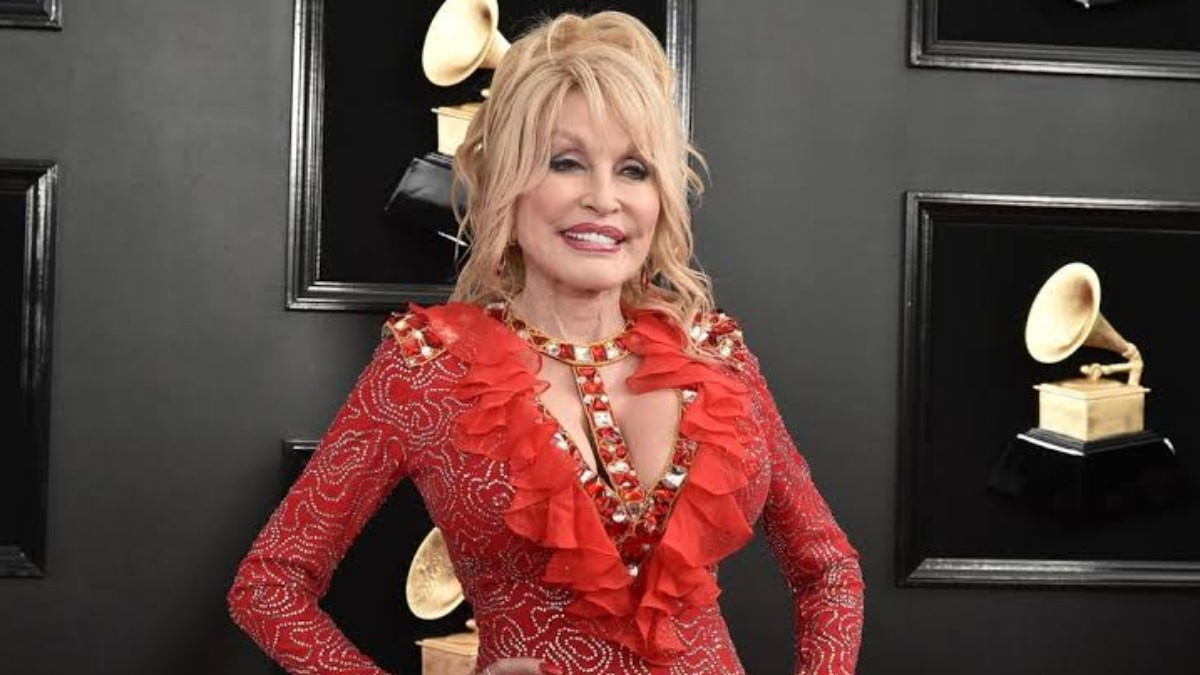 Country müziğin efsane ismi Dolly Parton, 80 yaşında hayata veda