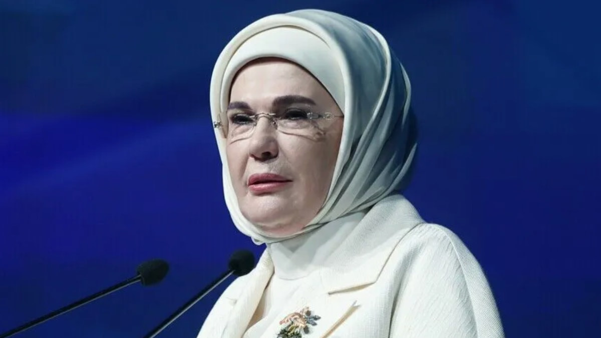 Emine Erdoğan, 81 yaşında hayatını kaybeden yazar Şule Yüksel Şenler'in