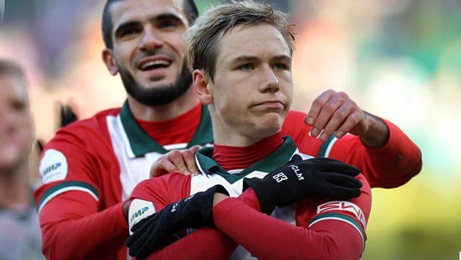 Galatasaray yaz transfer döneminin ikinci anlaşmasını sağladı.