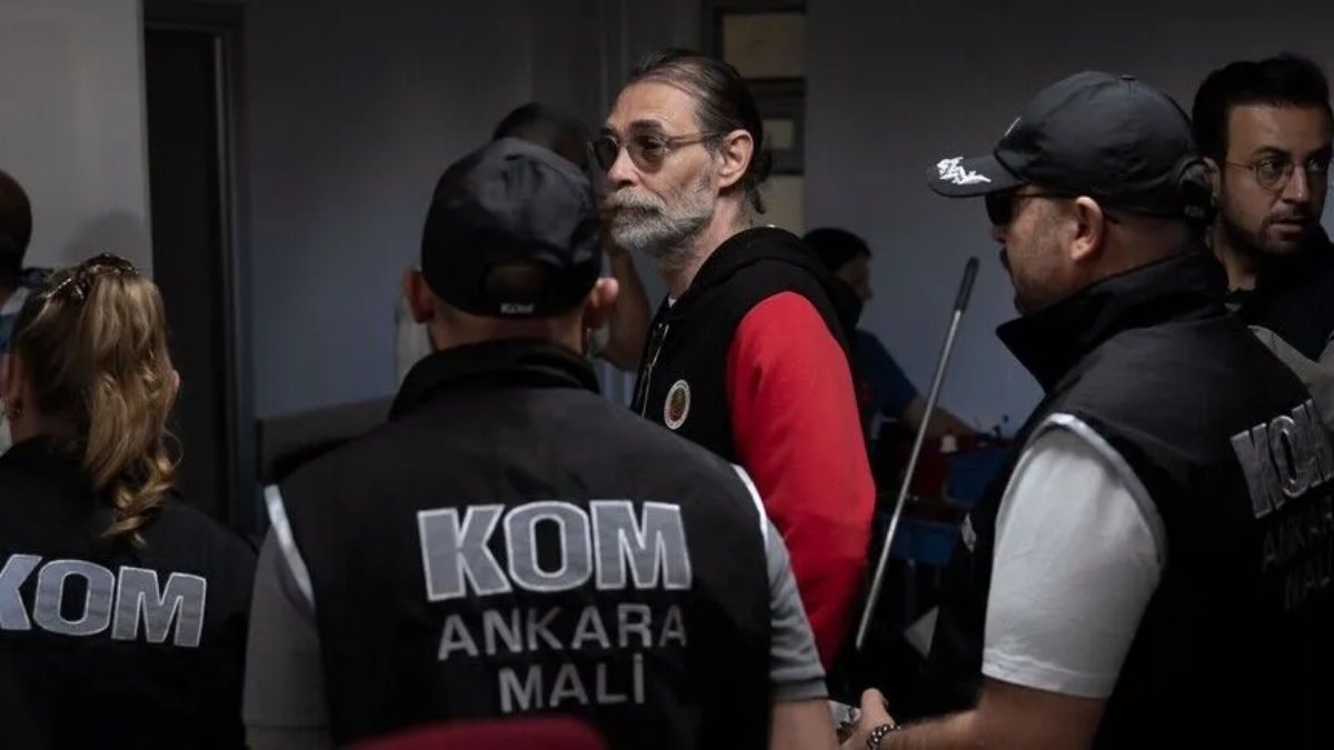 Etimesgut Belediyesi'ne yönelik soruşturmada Erdal Beşikçioğlu ile birlikte 40 kişi