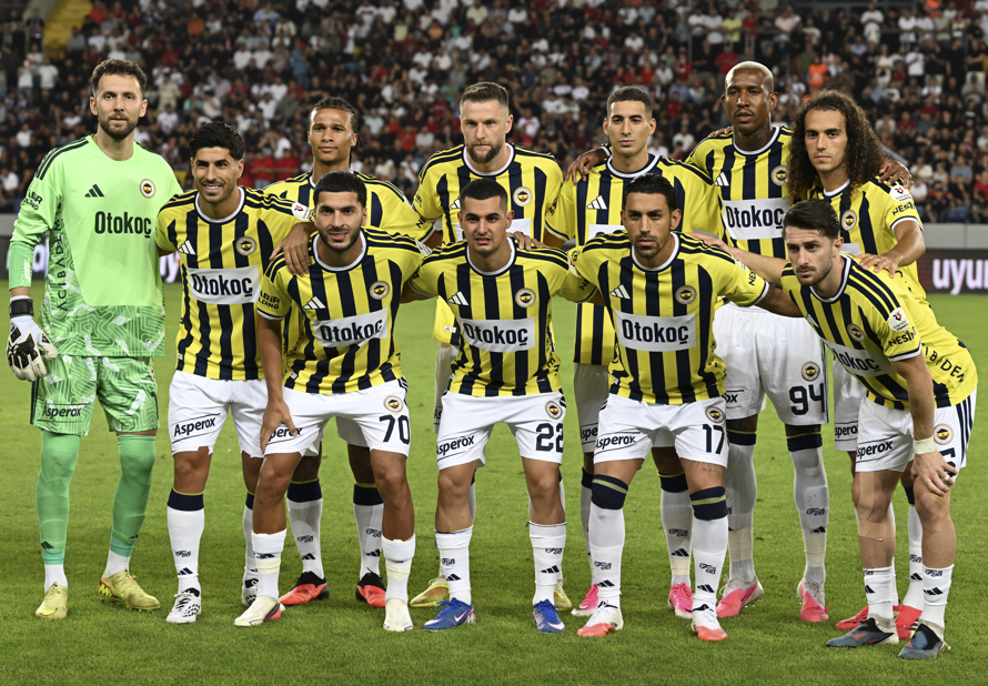 Fenerbahçe, Şampiyonlar Ligi yolunda play-off turu ilk maçına Lyon karşısında