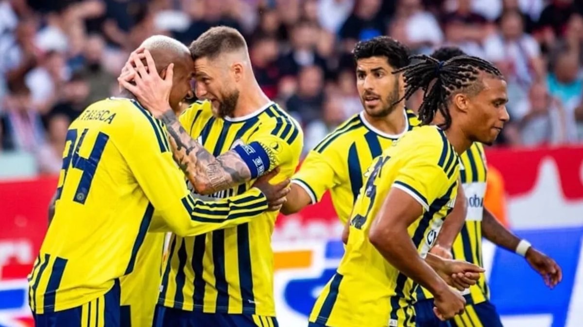 UEFA Şampiyonlar Ligi 3. ön eleme turunda temsilcimiz Fenerbahçe, Avusturya