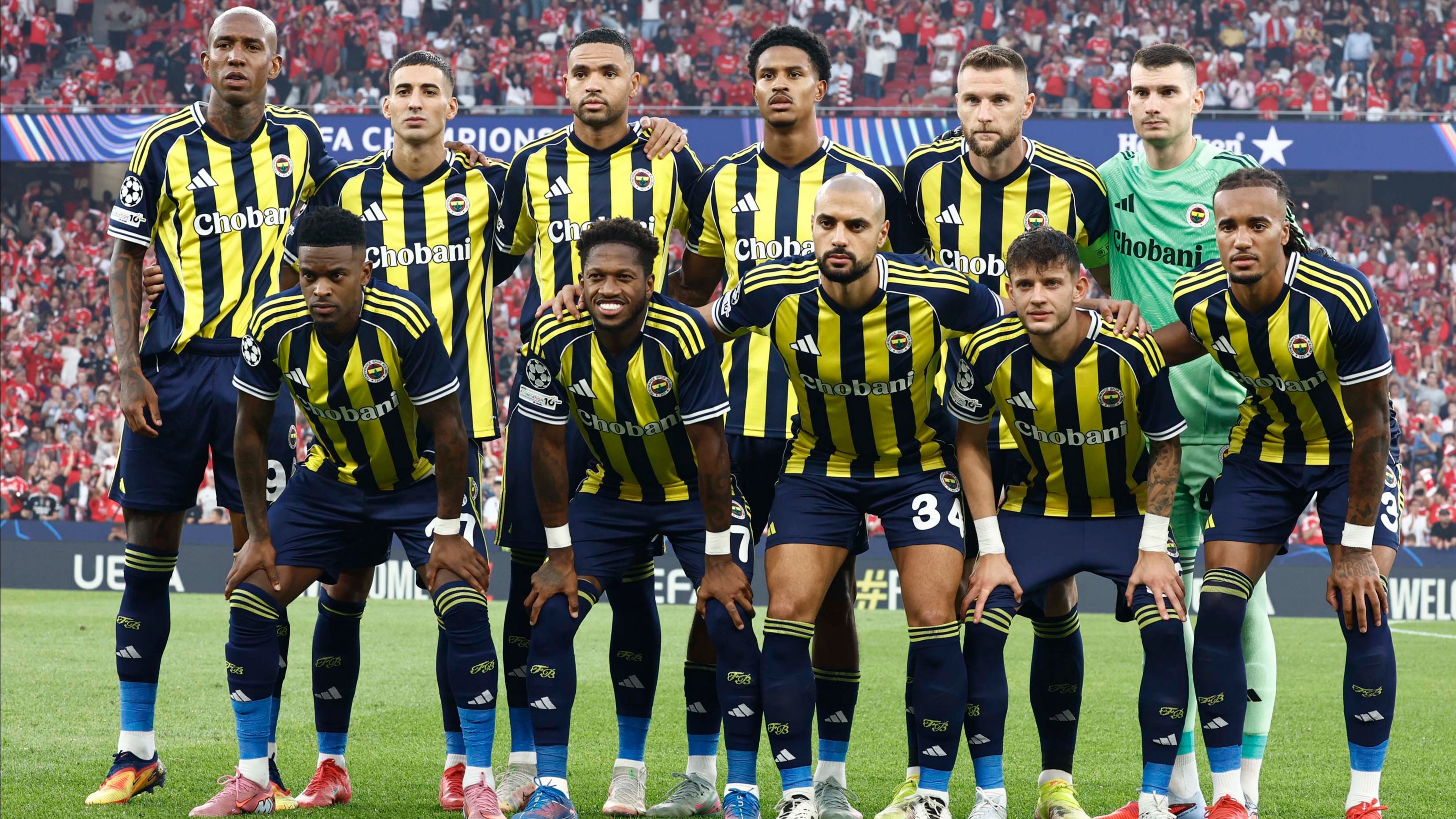 Yaz transfer dönemini oldukça hareketli geçiren Fenerbahçe'de kadroda düşünülmeyen isim