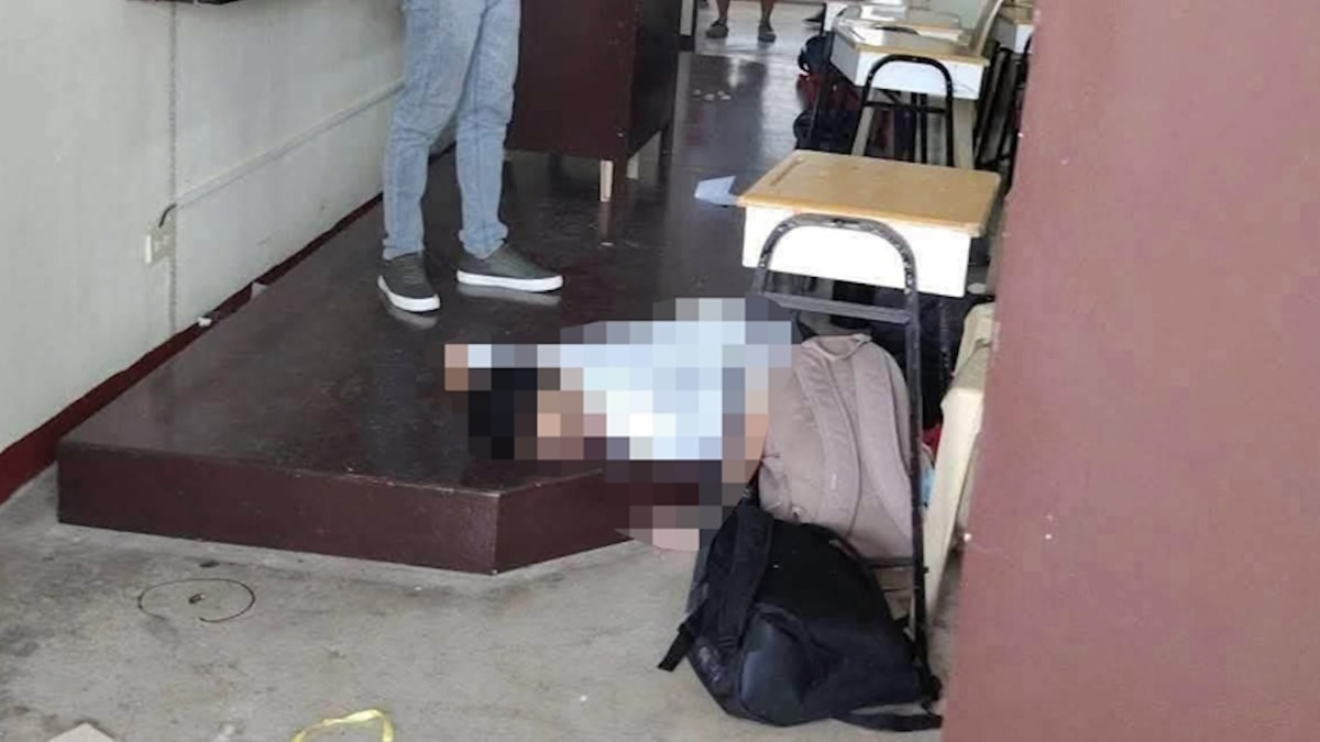Filipinler'in güneyindeki bir lisede düzenlenen silahlı saldırıda hayatını kaybeden 4