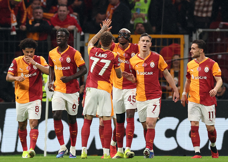 Transferde yapacağı takviyeler merak edilen Galatasaray için sürpriz bir gelişme