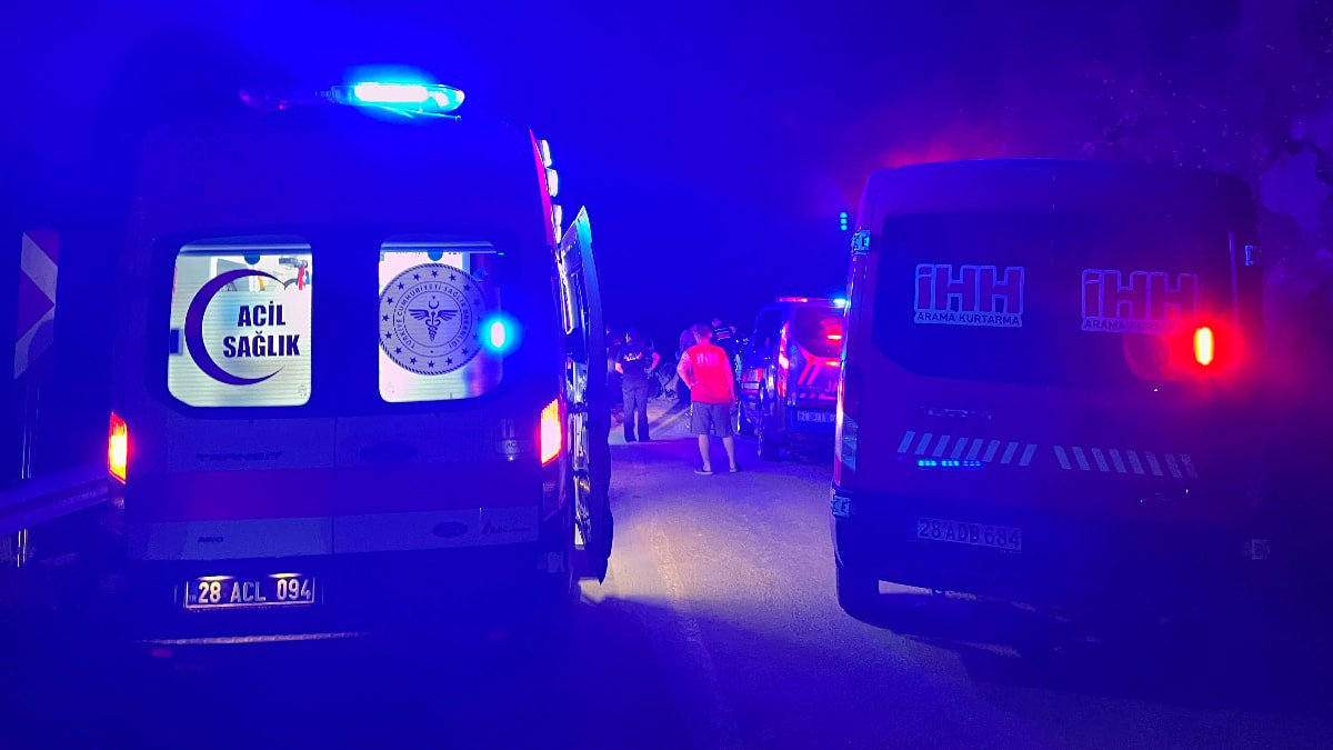 Giresun'da trafik kazasının ardından çıkan tartışmada silahla başından vurulan sürücü