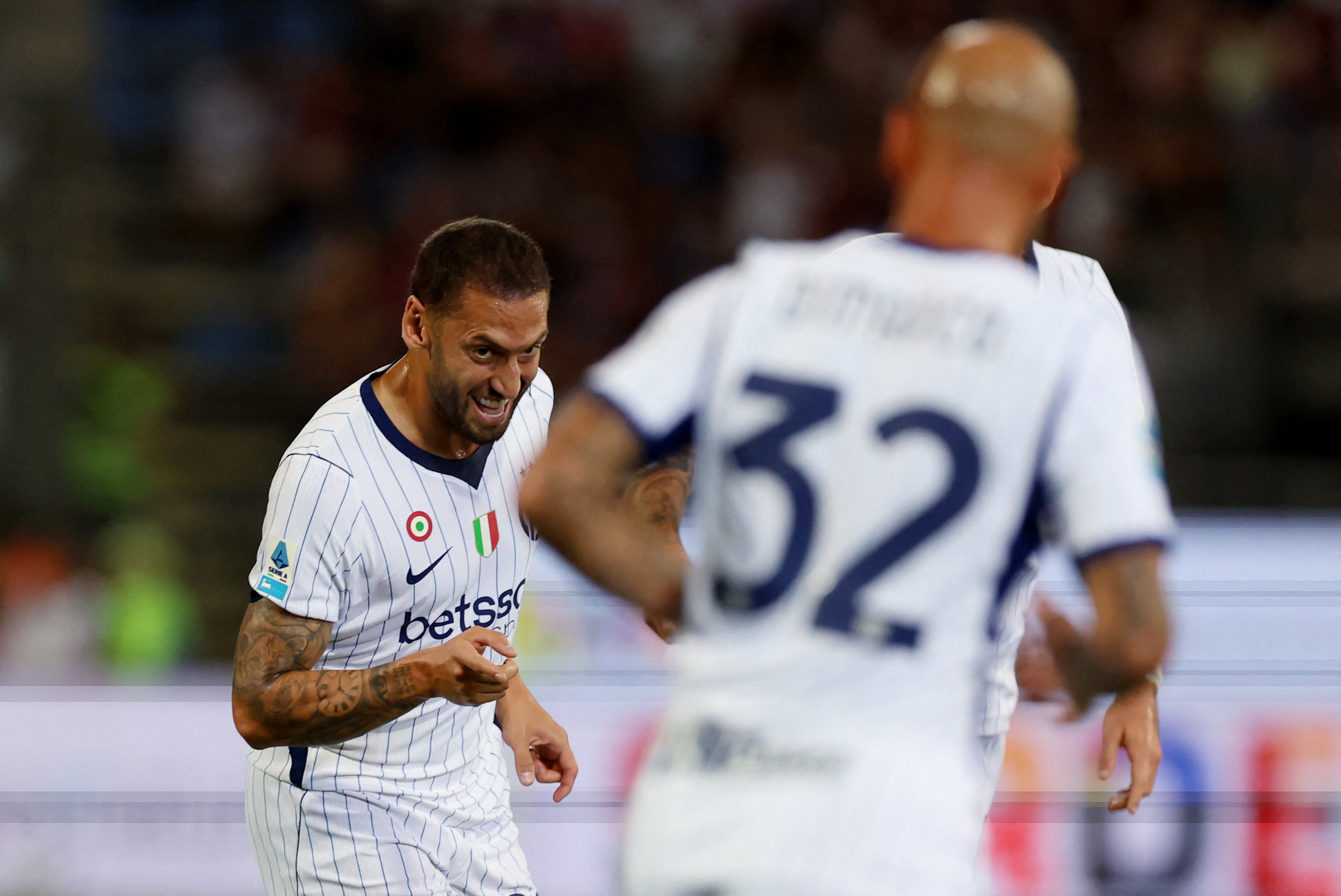 İtalya Ligi Serie A'nın 2. haftasında Inter, Hakan Çalhanoğlu'nun gol