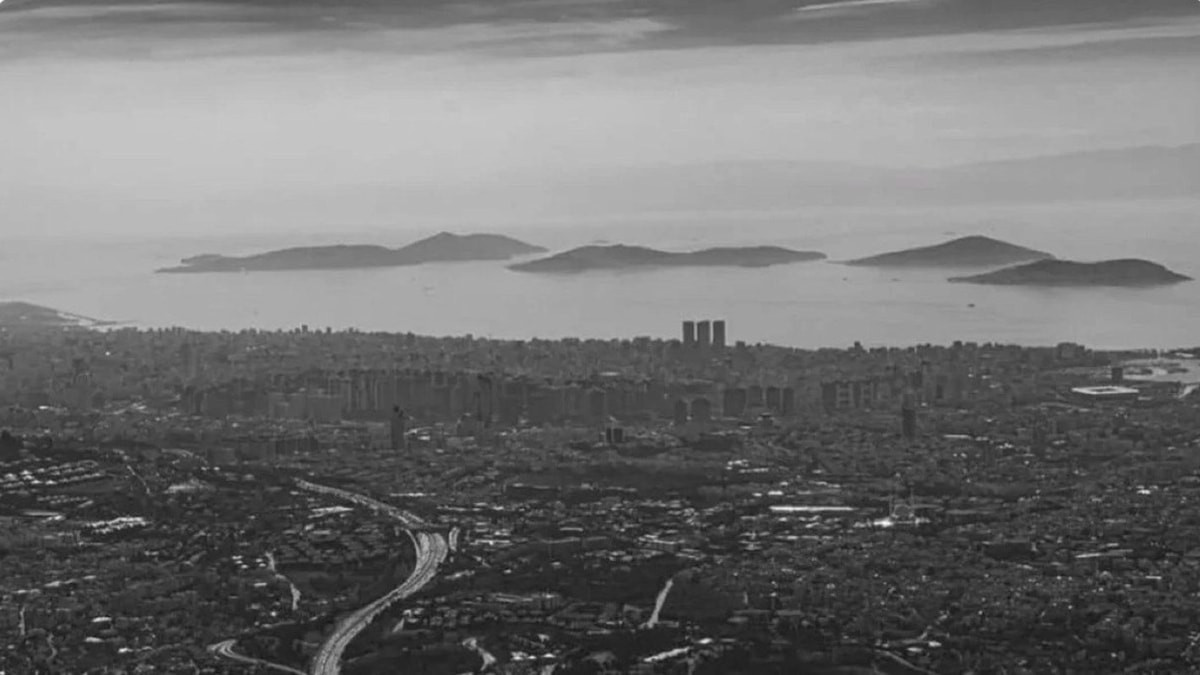 Dünyaca ünlü fotoğraf makinesi üreticisi olan Leica'nın Türkiye hesabı, Milli