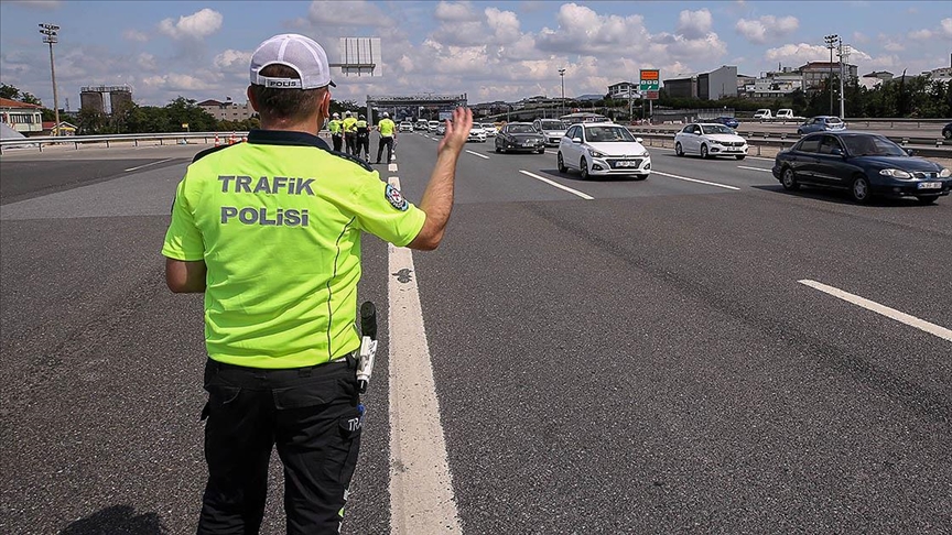 İstanbul'da, Yenikapı'da gerçekleştirilecek 5. İstanbul Festivali kapsamında bazı yollar 14