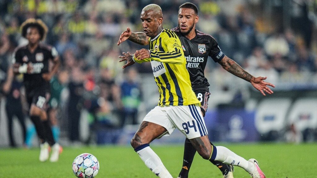 Fenerbahçe, UEFA Şampiyonlar Ligi play-off turu rövanş maçında deplasmanda Fransa