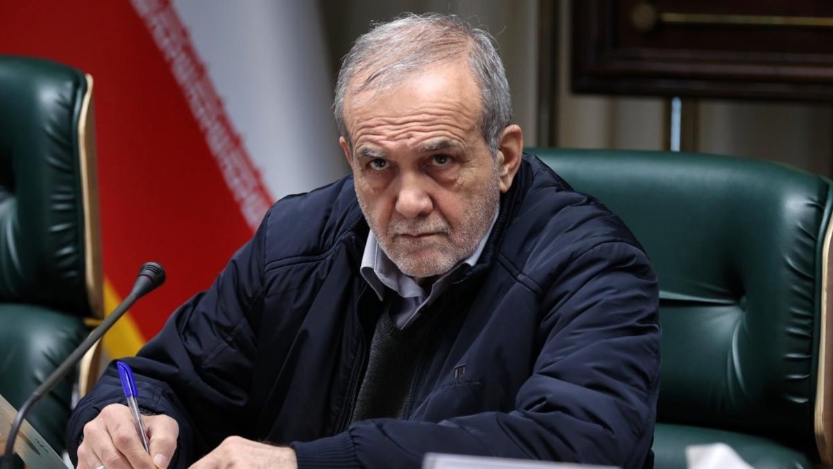 İran Cumhurbaşkanı Mesud Pezeşkiyan, mevcut savaşın geçmiştekilere göre daha karmaşık