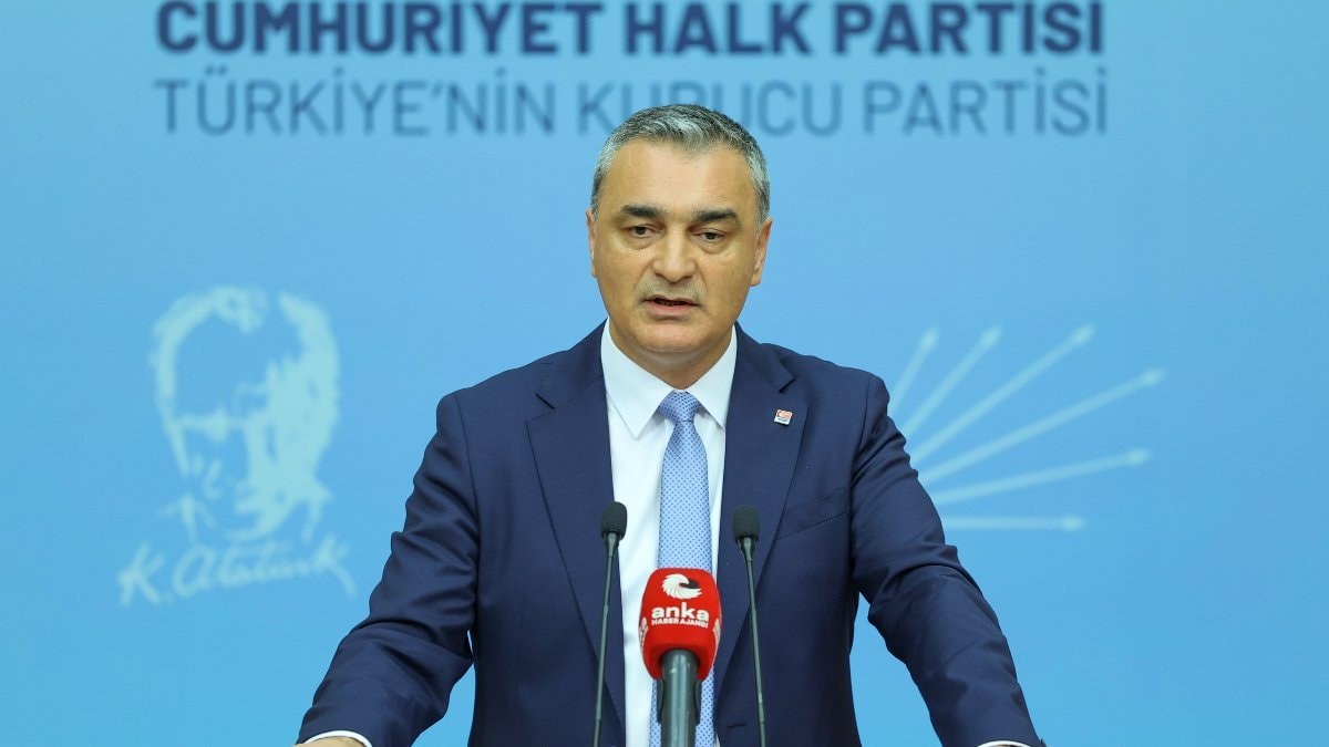 CHP Sözcüsü Müslim Sarı, MYK toplantısı sonrası yaptığı açıklamada 8