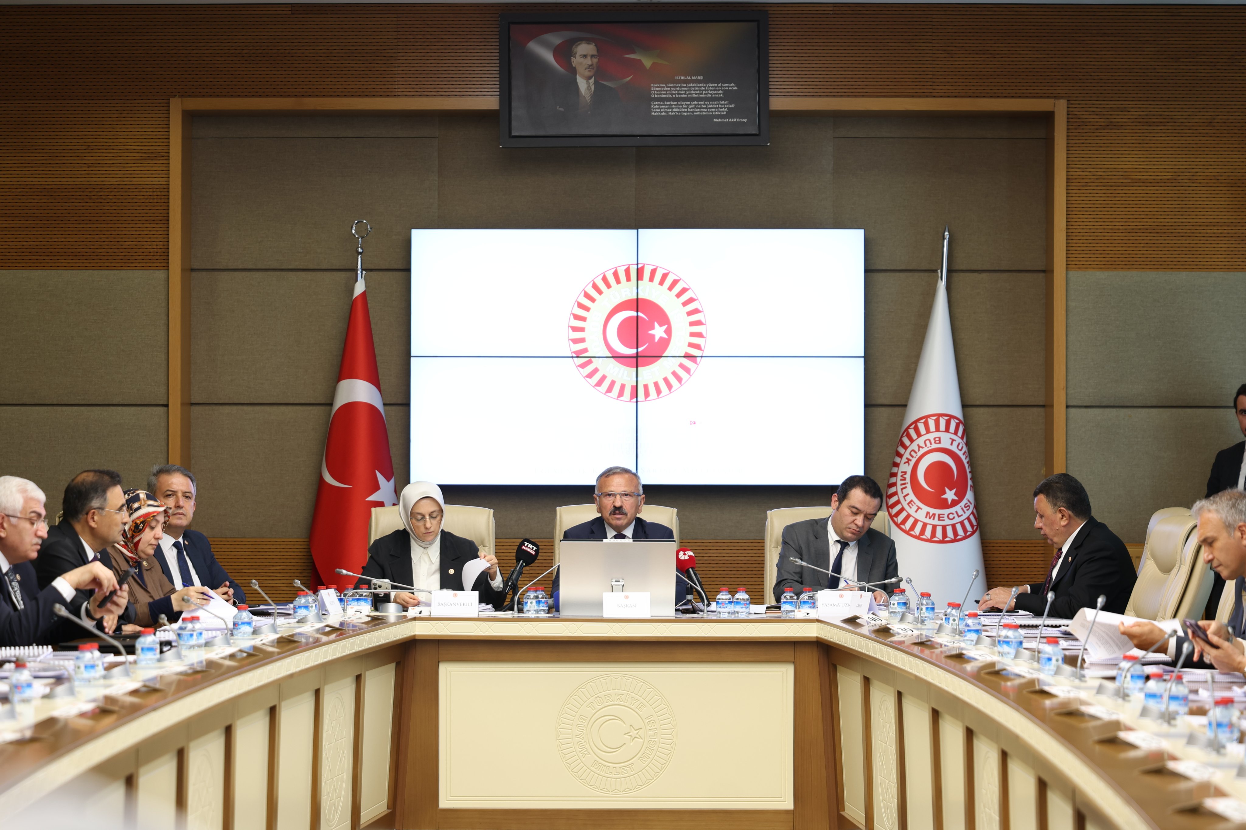 Şanlıurfa ve Kahramanmaraş'daki okul saldırılarına yönelik kurulan Meclis Araştırma Komisyonunun