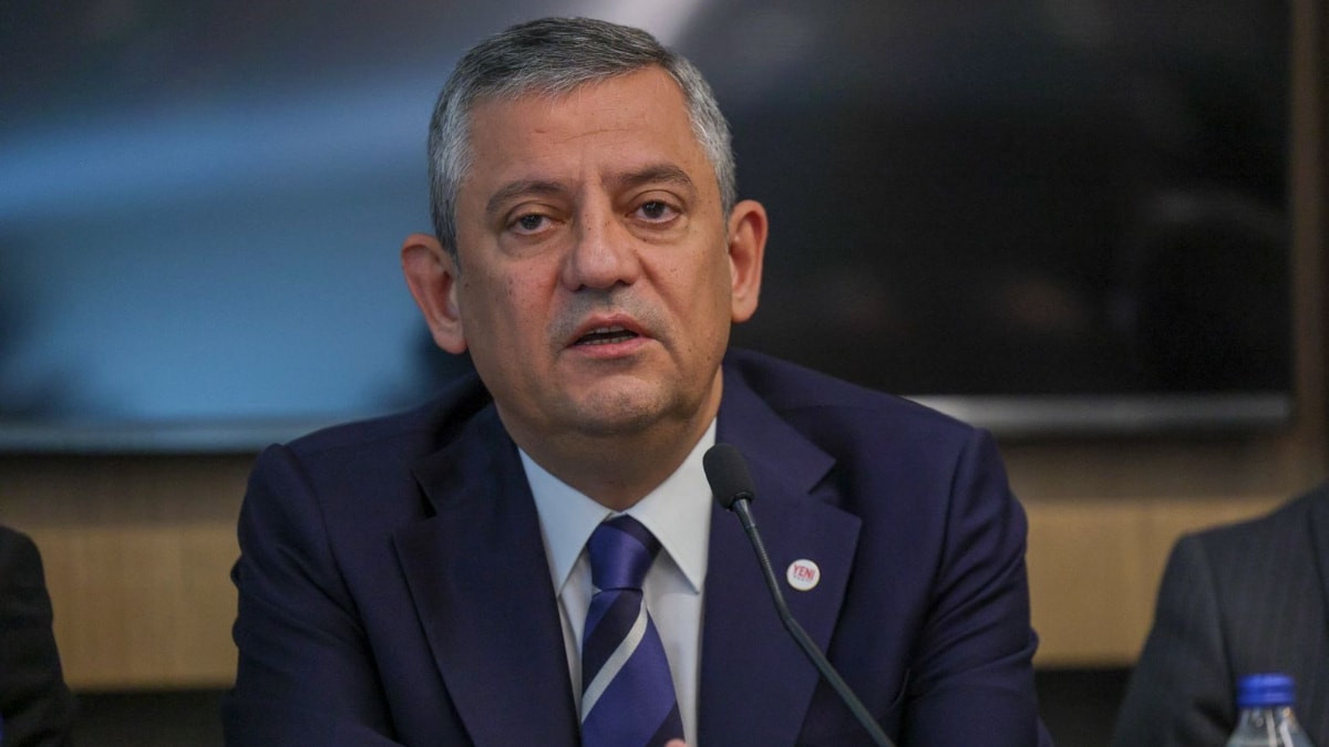 Yeni Parti lideri Özgür Özel, partisinin iktidara gelmesi halinde ev