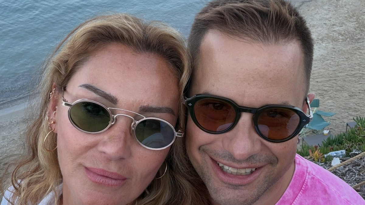 Daha önce takipçilerinin IBAN yollamasıyla şoke olan ünlü oyuncu Pınar