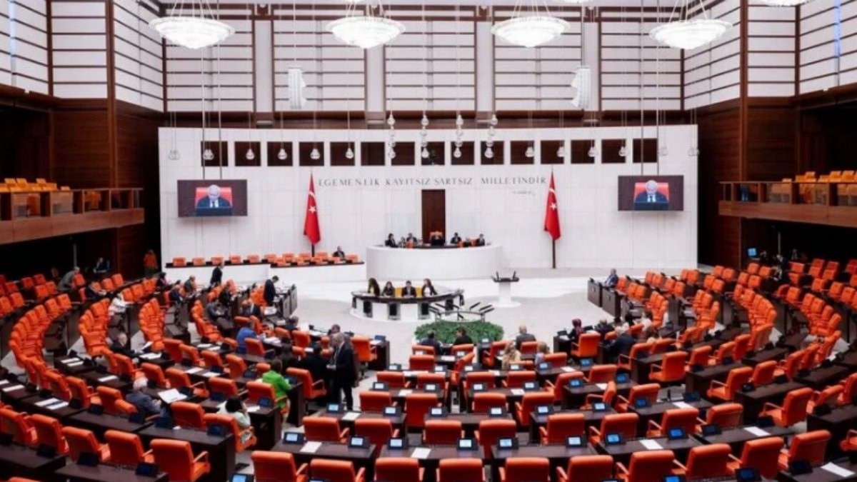 TBMM Genel Kurulunda, suça sürüklenen çocuklara ilişkin düzenlemeleri içeren Çocuk