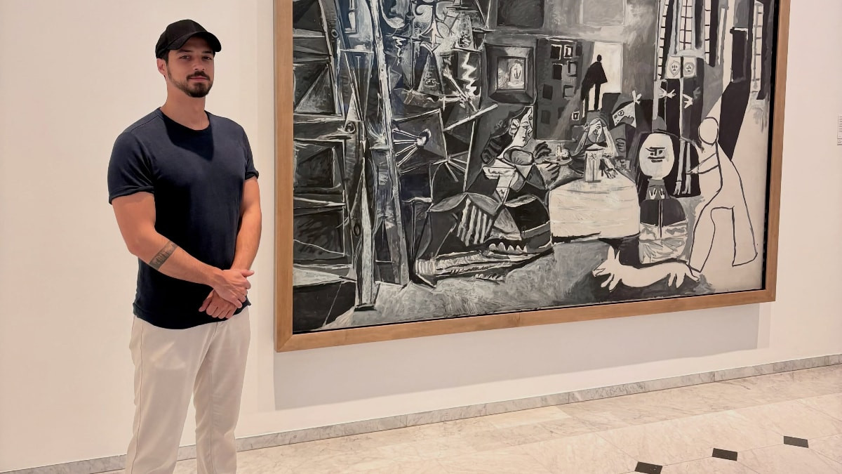 Tatil dönüşü sosyal medya hesabından yeni bir paylaşım yapan ünlü