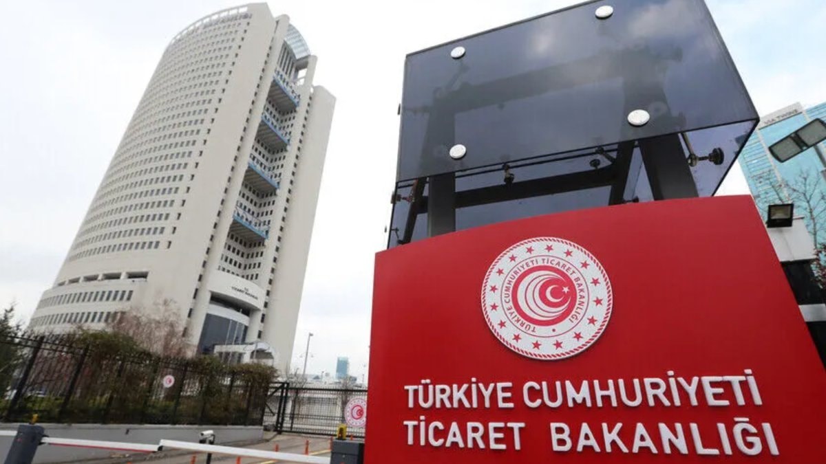 Ticaret Bakanlığı, Dereköy Gümrük Kapısı'nı 3,5 tona kadar hafif ticari