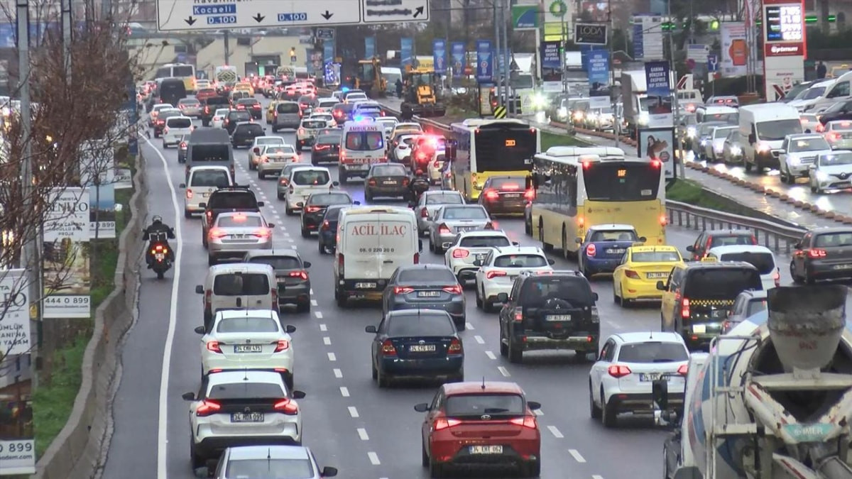TÜİK verilerine göre Türkiye genelinde otomobillerin ortalama yaşı 15,6 olarak