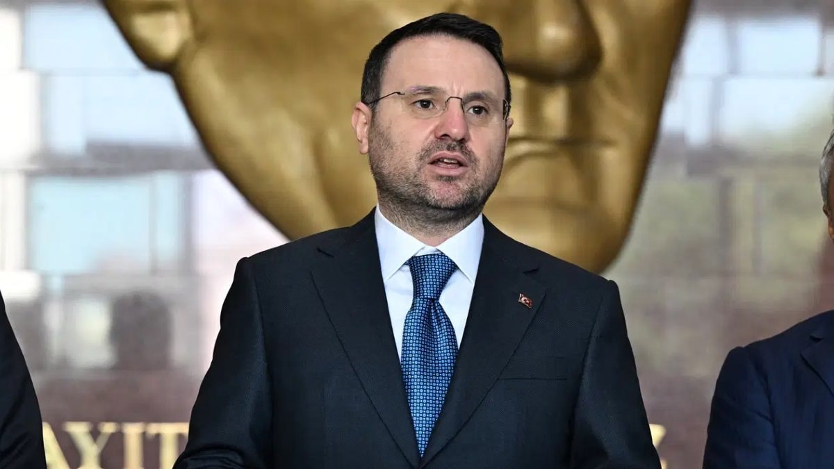 Adalet Bakanı Akın Gürlek vize randevularında 'bot' yazılmalarla erişim engeli