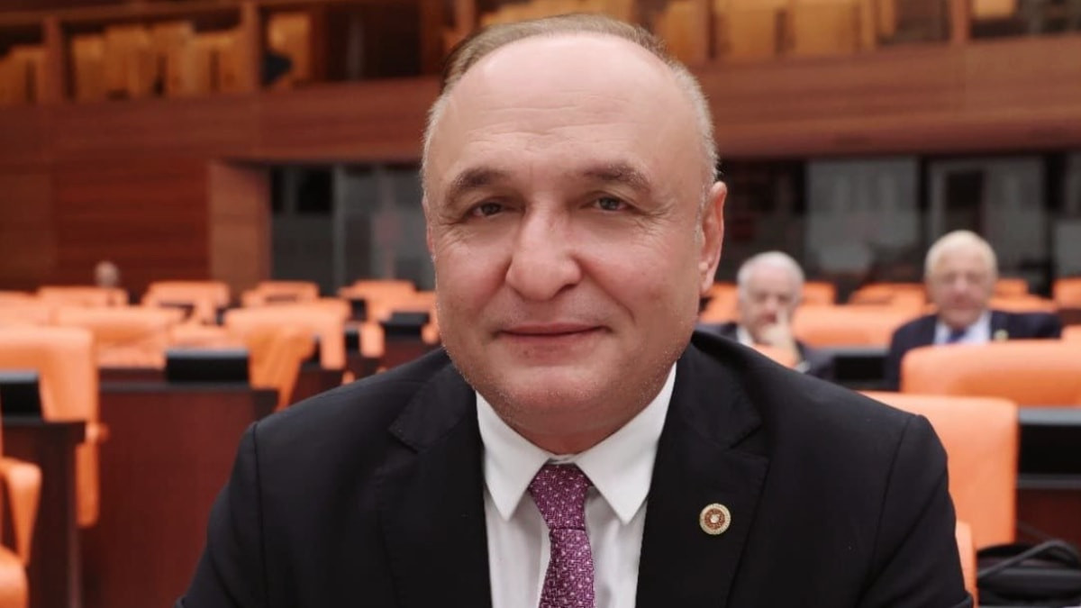Yeni Parti Gaziantep Milletvekili Melih Meriç, Karataş Mahallesi’nde bir kişinin