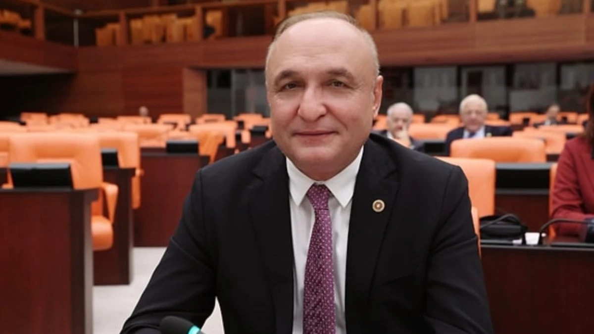 Gaziantep’te bıçaklı saldırıya uğrayan Yeni Parti Gaziantep Milletvekili Melih Meriç,