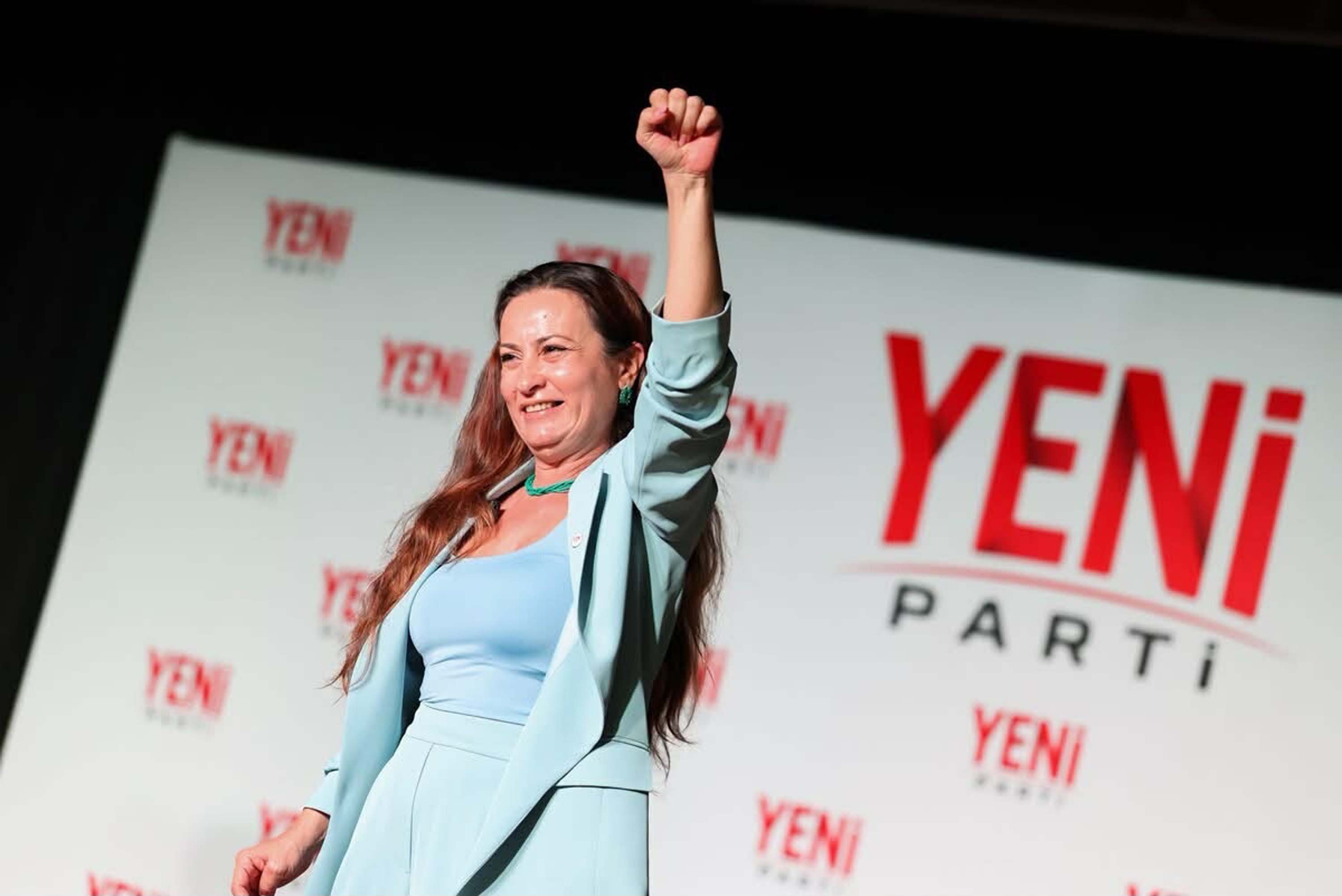 Yeni Parti Manisa İl Başkanı İlksen Özalper, Manisa Büyükşehir Belediyesi