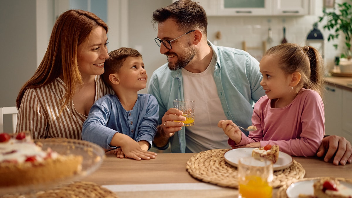 Yeni bir araştırmaya göre, aynı standart karbonhidrat öğünü romantik partnerle