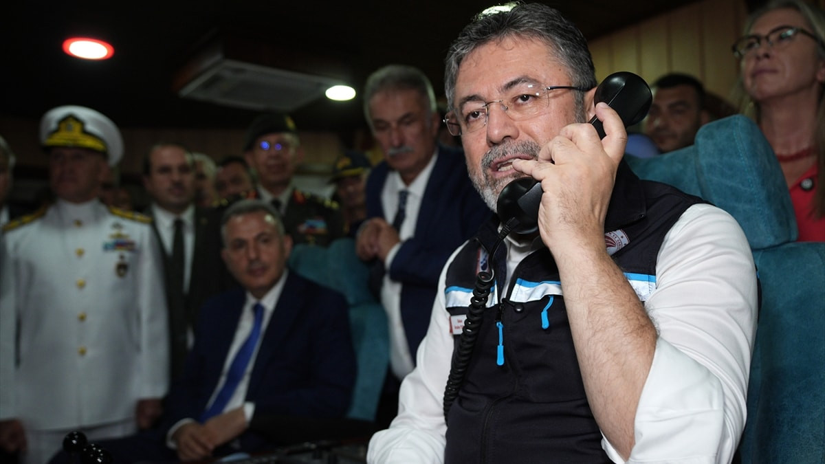 Yaklaşık 5 ay süren av yasağı sona erdi. Balıkçılar, "Vira