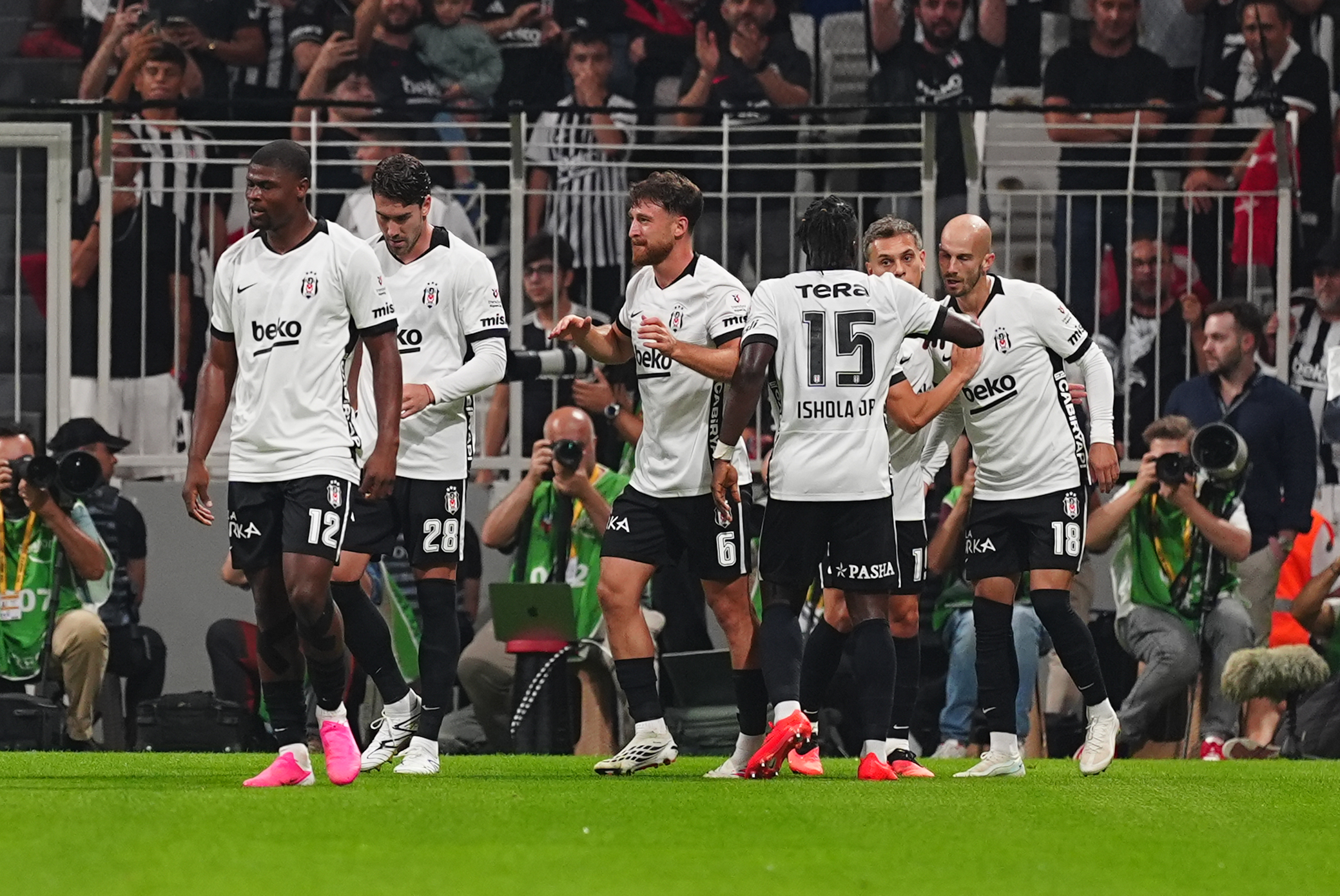 UEFA Avrupa Ligi'nde mücadele edecek olan Beşiktaş'ın UEFA Avrupa Ligi
