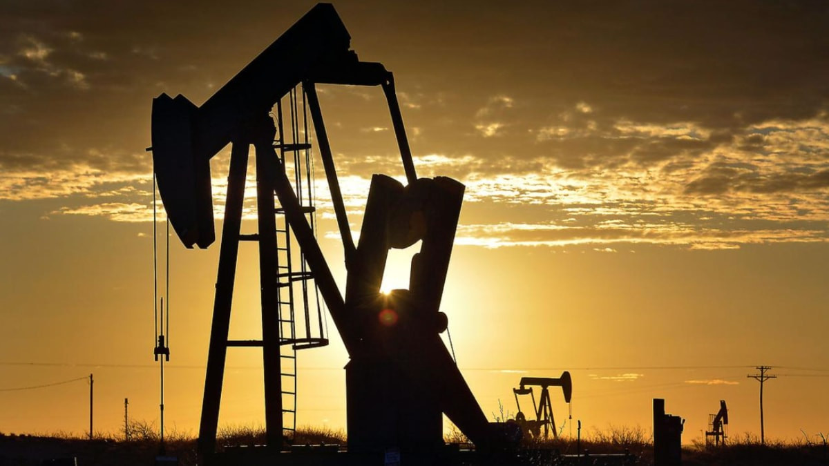 Brent petrolün varil fiyatı, ABD ile İran arasında saldırıların yeniden