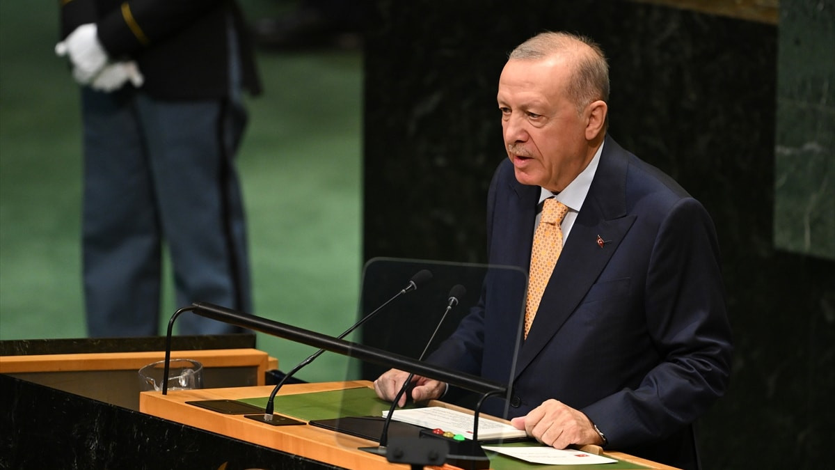 26 Eylül Türk Dil Bayramı dolayısıyla bir mesaj paylaşan Cumhurbaşkanı