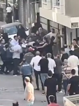 Sultangazi'de düğün öncesi gelin alma sırasında çıkan kavgaya, polis ekipleri