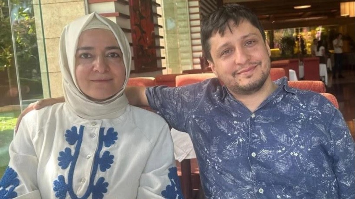 Fatma Betül Sayan Kaya ile eşi İlyas Kaya’nın Özata Denizcilik