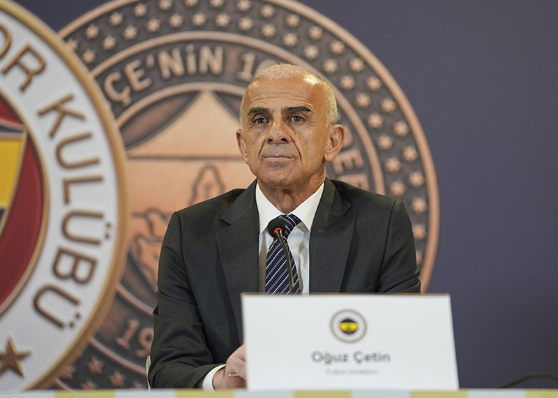 Fenerbahçe Futbol Direktörü Oğuz Çetin, İsmail Kartal'ın son durumu hakkında