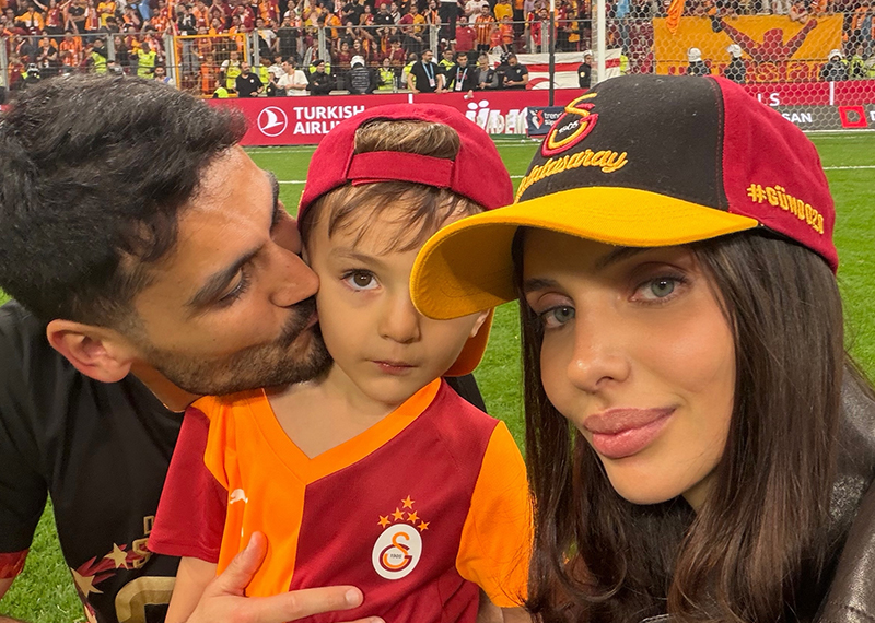 Galatasaray'ın orta saha oyuncusu İlkay Gündoğan'ın eşi Sara Gündoğan, Trabzonspor