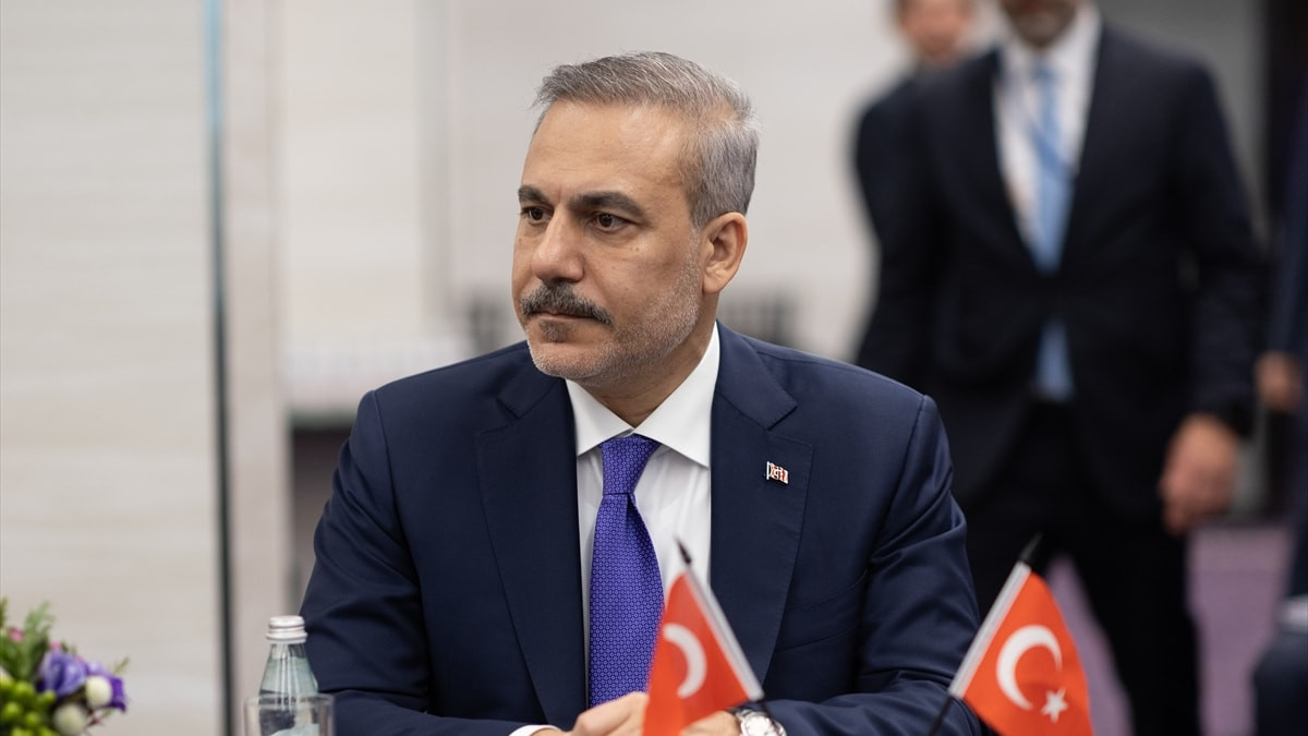 Diplomatik temaslarına devam eden Dışişleri Bakanı Hakan Fidan, yarın Birleşik