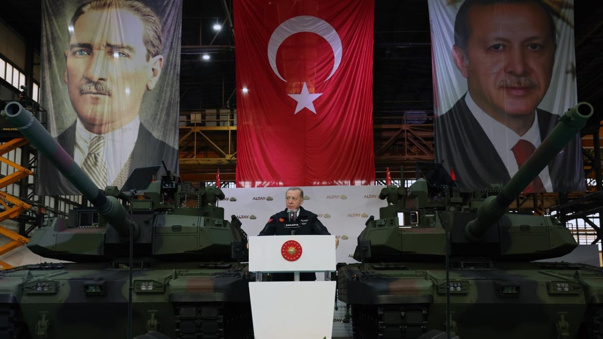 İsrail'de yayımlanan Calcalist gazetesi'nde yayınlanan analizde Cumhurbaşkanı Erdoğan'ın Türkiye'yi Orta