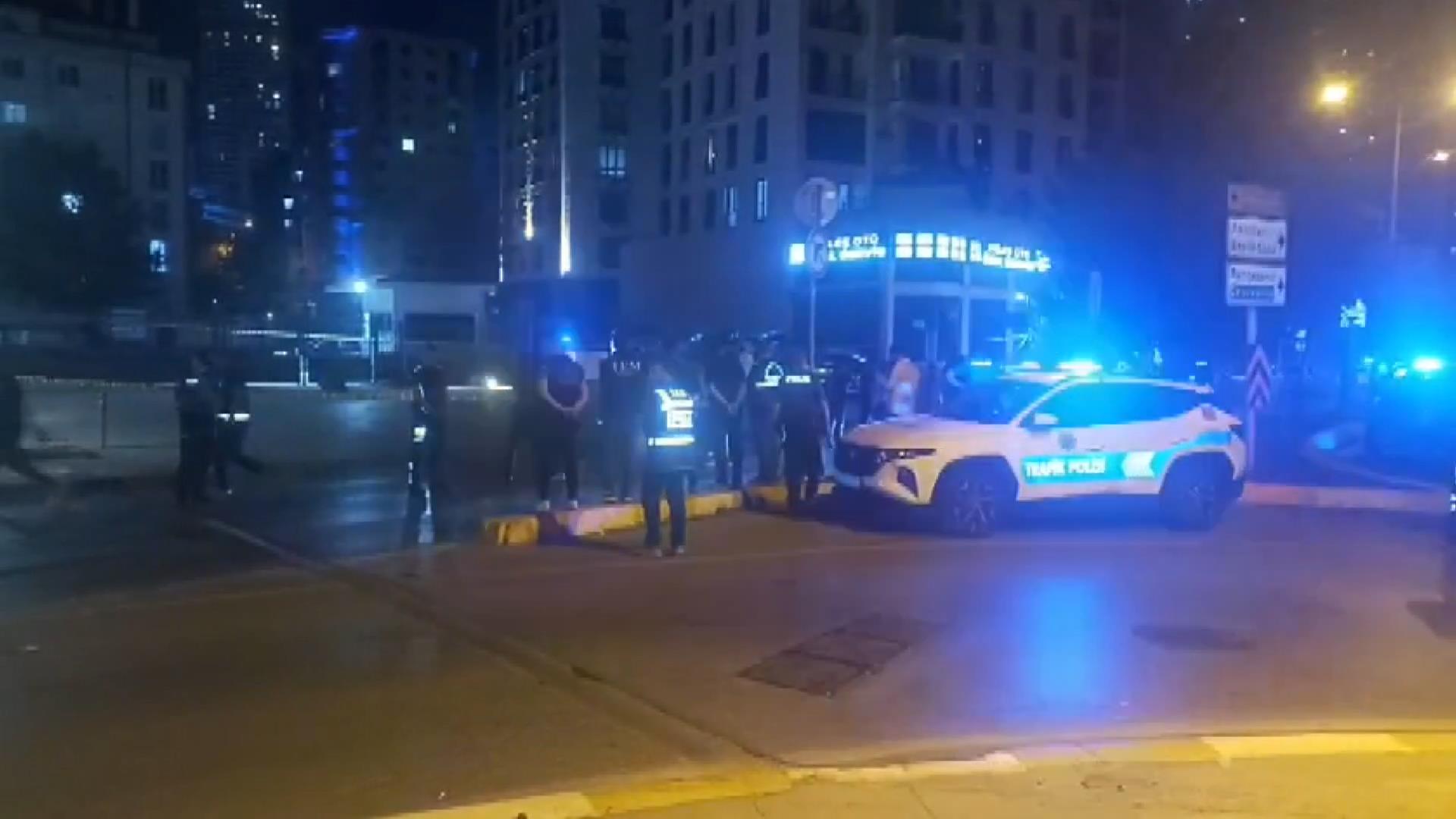 İstanbul Esenyurt'ta korsan taksicilik yapan emekli polis, kendisine ceza yazan