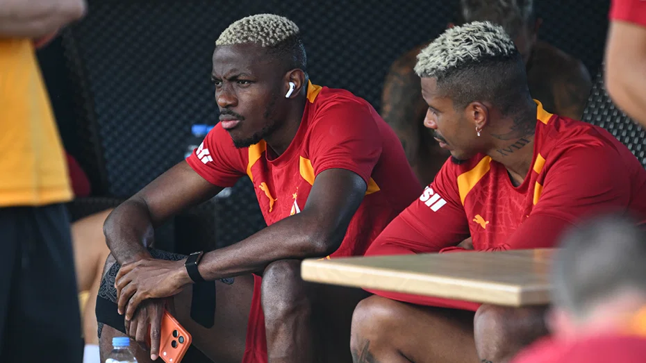 Galatasaray’da Victor Osimhen ve Mario Lemina'nın tedavi süreçleri belli oldu.