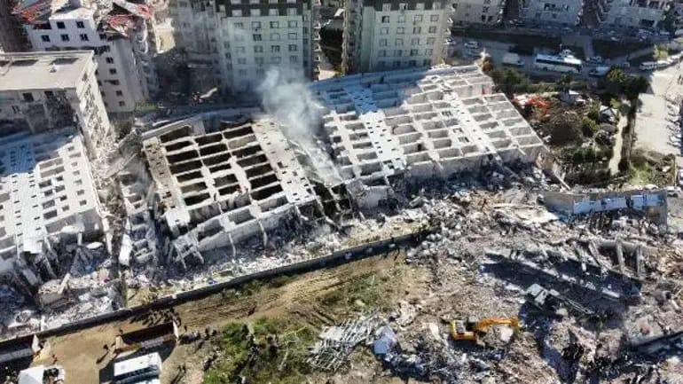 Hatay'da, "cennetten bir köşe" diye pazarlanan ve 269 kişiye mezar